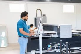 Fiber laser machine operator